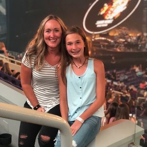 Meet your Posher, Delaney